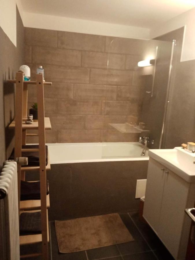 Les P'Tites Pistes Bed & Breakfast Chaux-des-Pres Eksteriør bilde